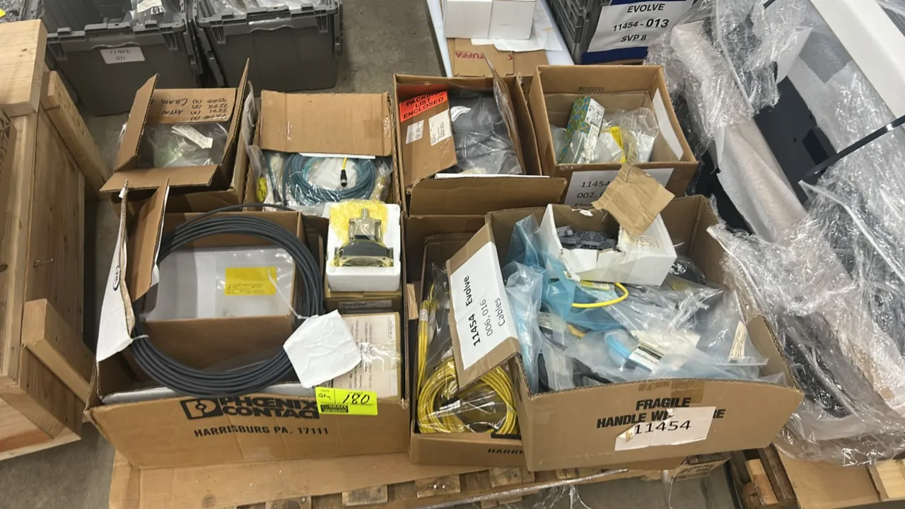 Assorted industrial electrical components lot. Includes an Apex Dynamics high-precision planetary gearbox, DINnector gray plastic end brackets, assort