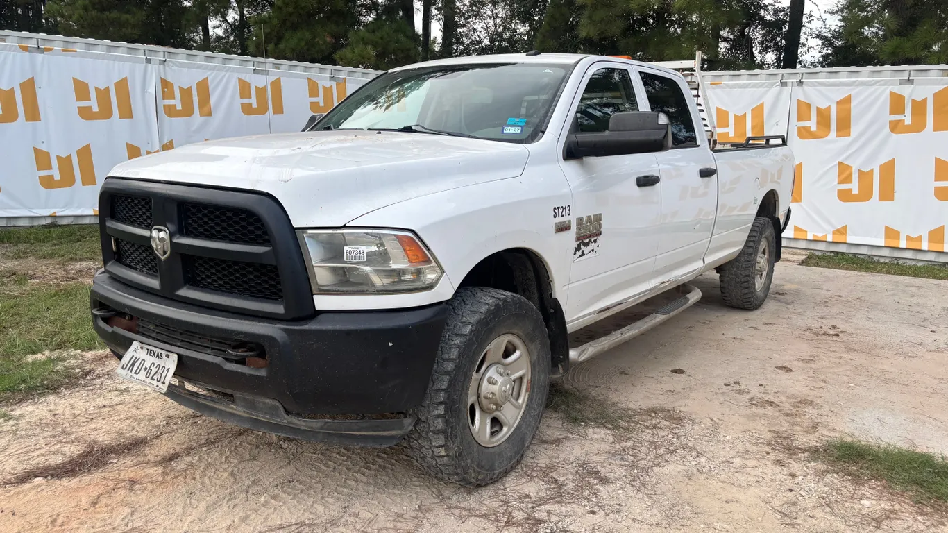 2015 RAM 2500 HD CREW CAB 4X4 PICKUP VIN: 3C6TR5HT0FG689287