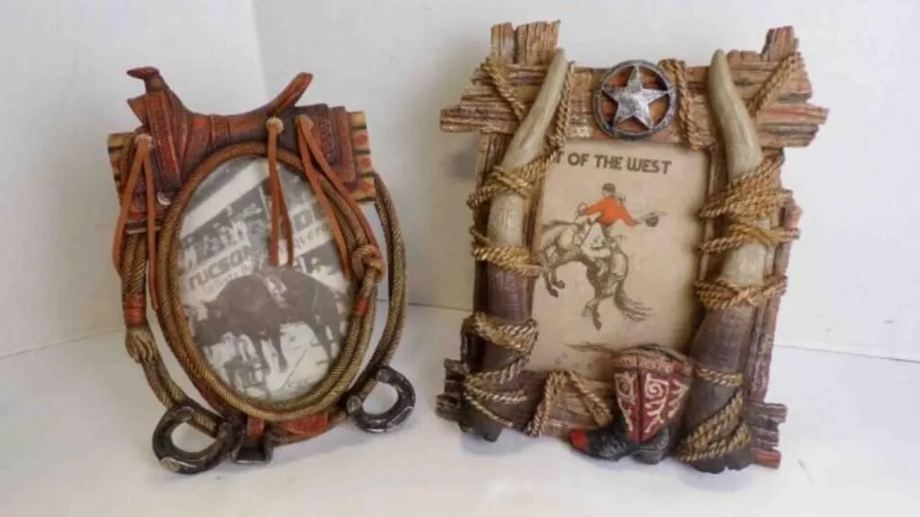 (2) Vintage Western Motif Resin 3-D Photo Frames