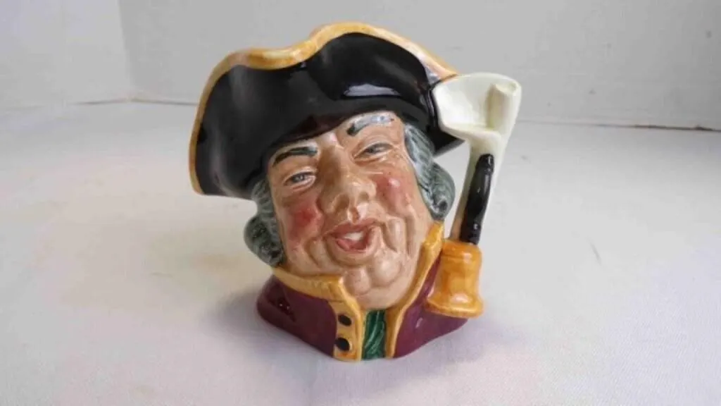 Vintage Royal Doulton "Town Crier" Toby Jug/Mug