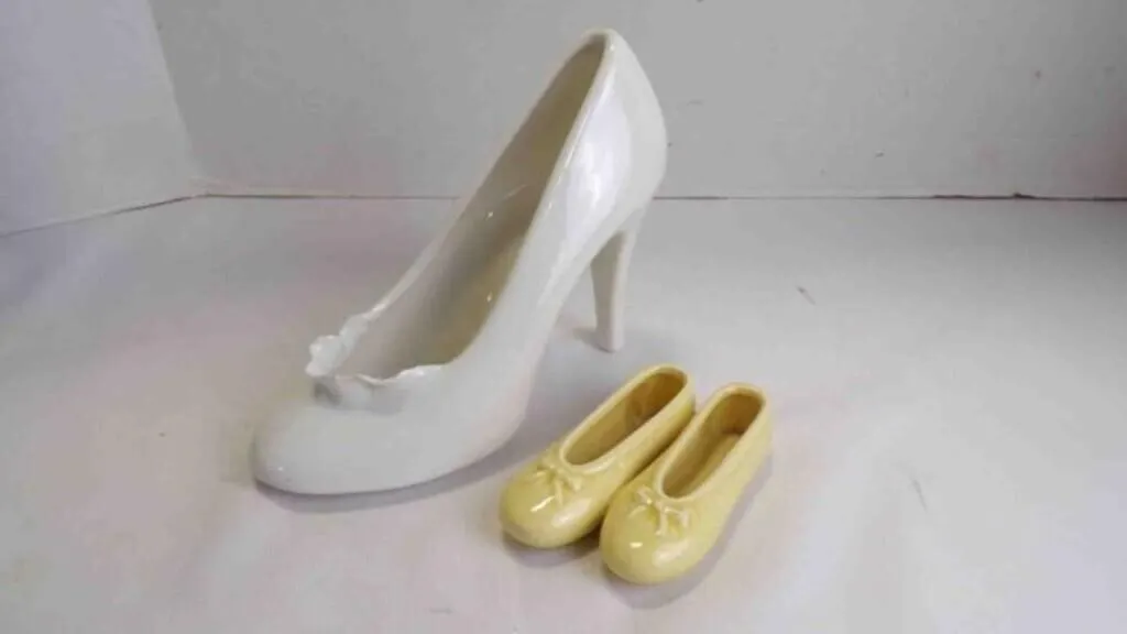 Vintage Ceramic High-Heel Pump & Flats Figurines