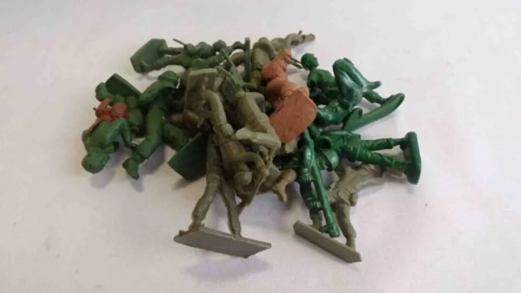 Classic Collection of Plastic Army Men Toy