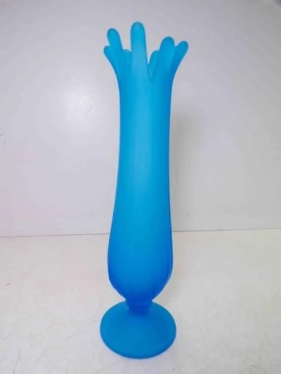 Vintage Westmoreland Satin Blue Swung Vase