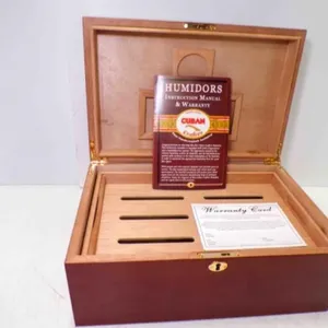 Spanish Cedar Cuban Crafters Desktop Locking Cigar