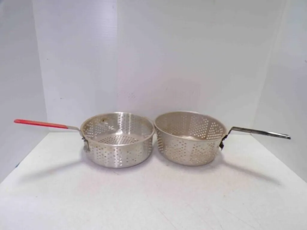 (2) Large Aluminum Fryer or Stock Pot Straining