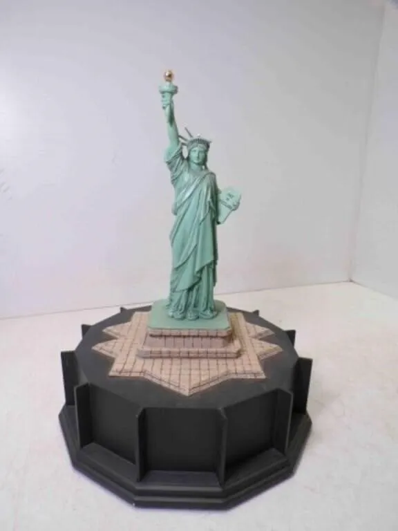 Vintage Danbury Mint Statue of Liberty Figurine