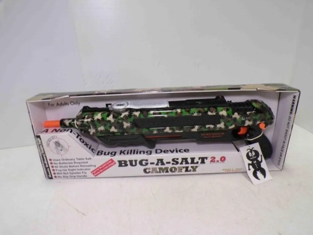 NEW Factory Sealed BUG-A-SALT Camofly Fly Killer