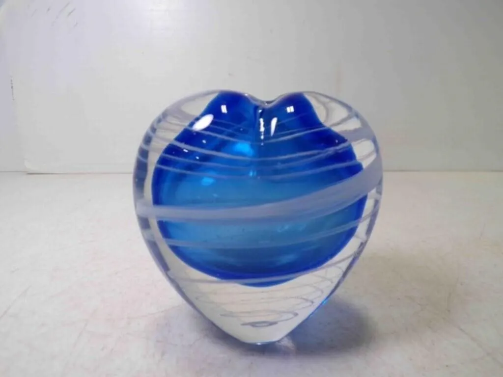 Hand Blown Art Glass Heart Shaped Bud Vase Paper