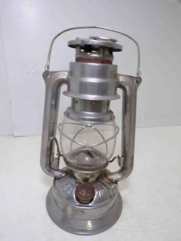Vintage Meva 864 Paraffin Lantern Silver Tone