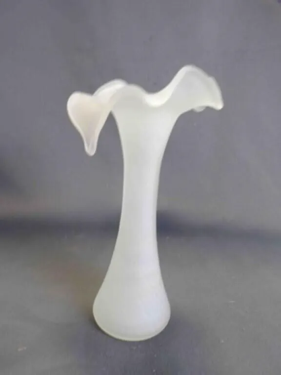 Vintage Frosted Glass Jack in the Pulpit Vase