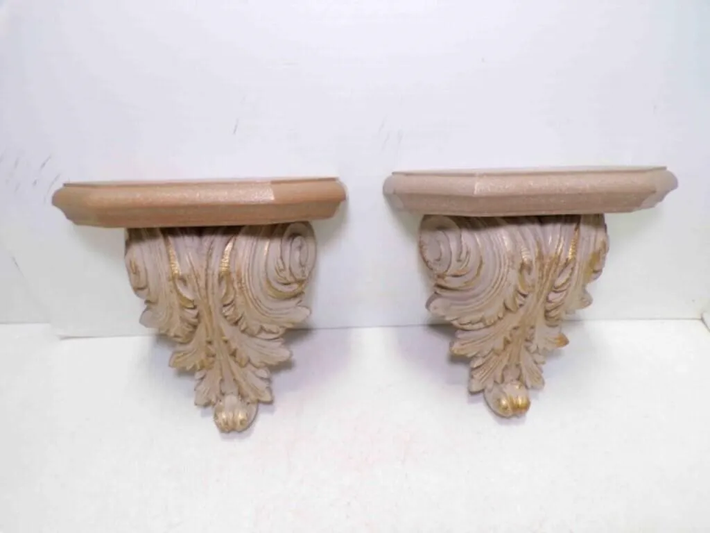 (2) Plastic Decorative Wall Shelves