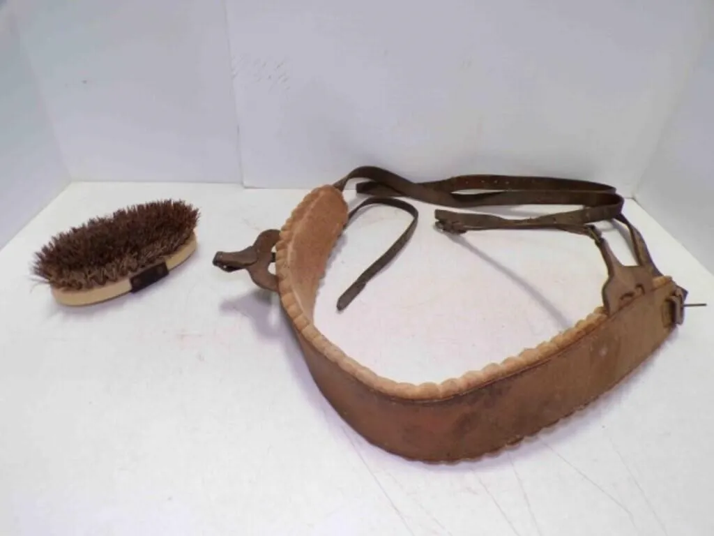 Vintage Leather Western Spur Strap & Stiff Horse