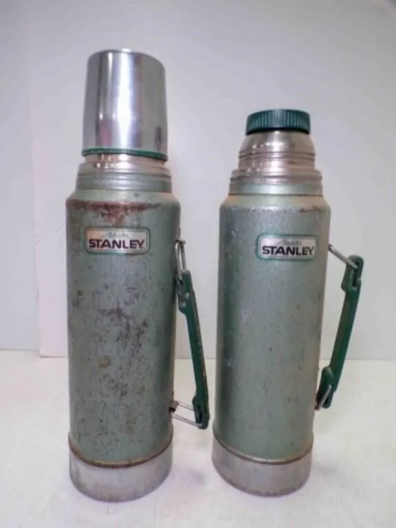 Vintage Aladdin Stanley Quart Vacuum Bottle