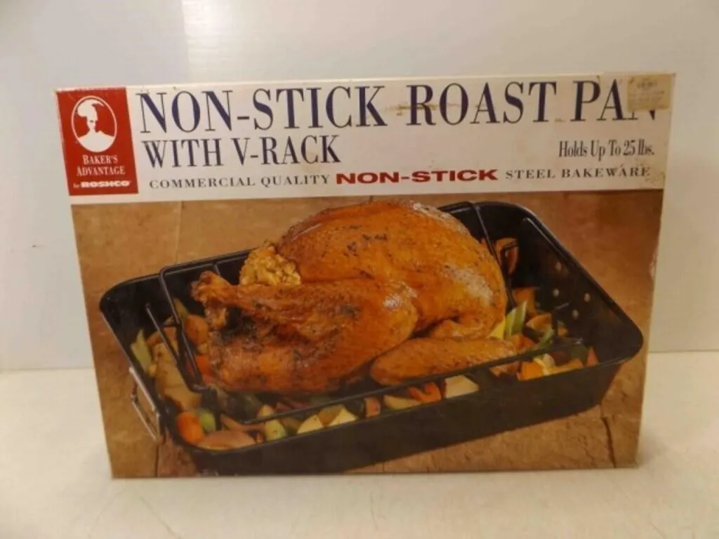 NEW Non-Stick Roast Pan With V-Rack Up To 25lbs