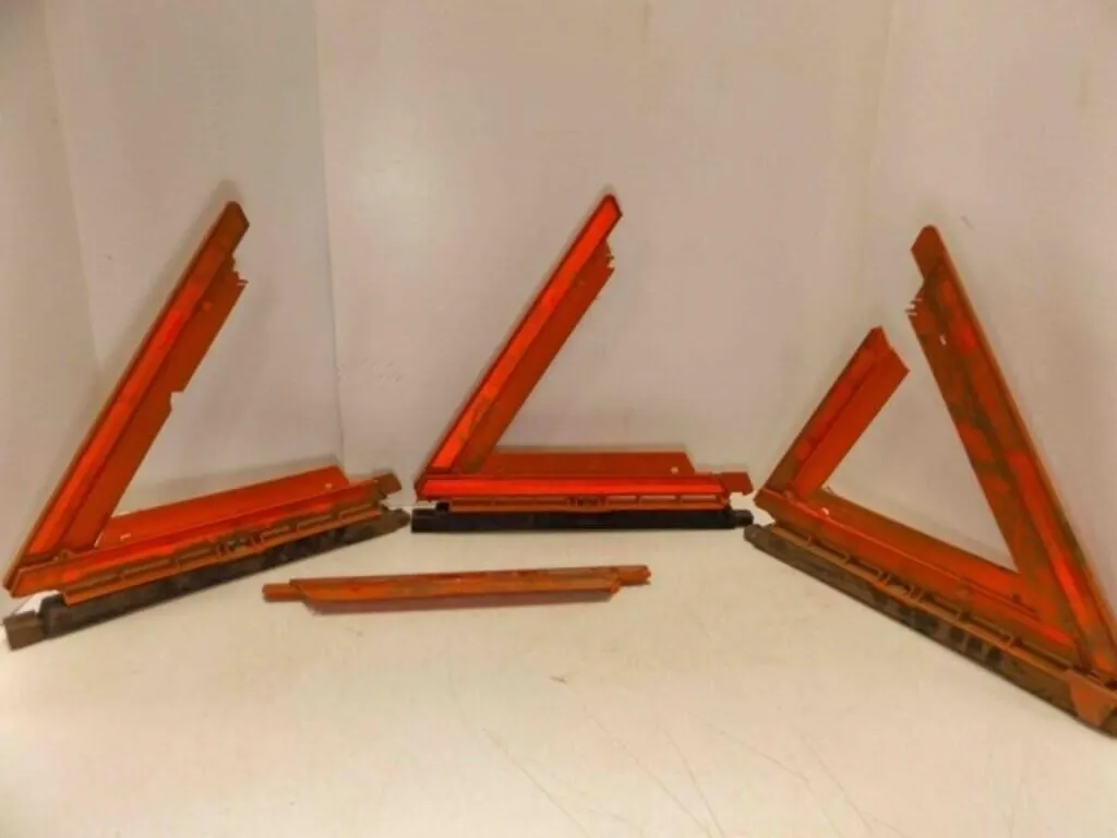 (3) Emergency Roadside Warning Triangles BROKEN