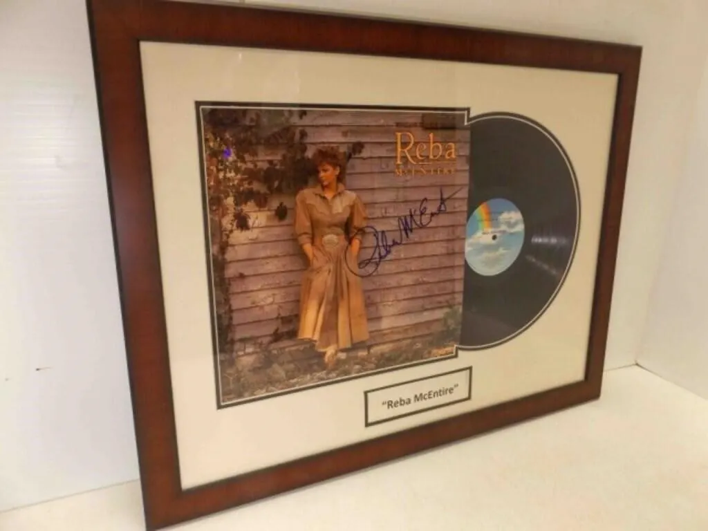2010 Matted & Framed Reba McEntire Whoever's In