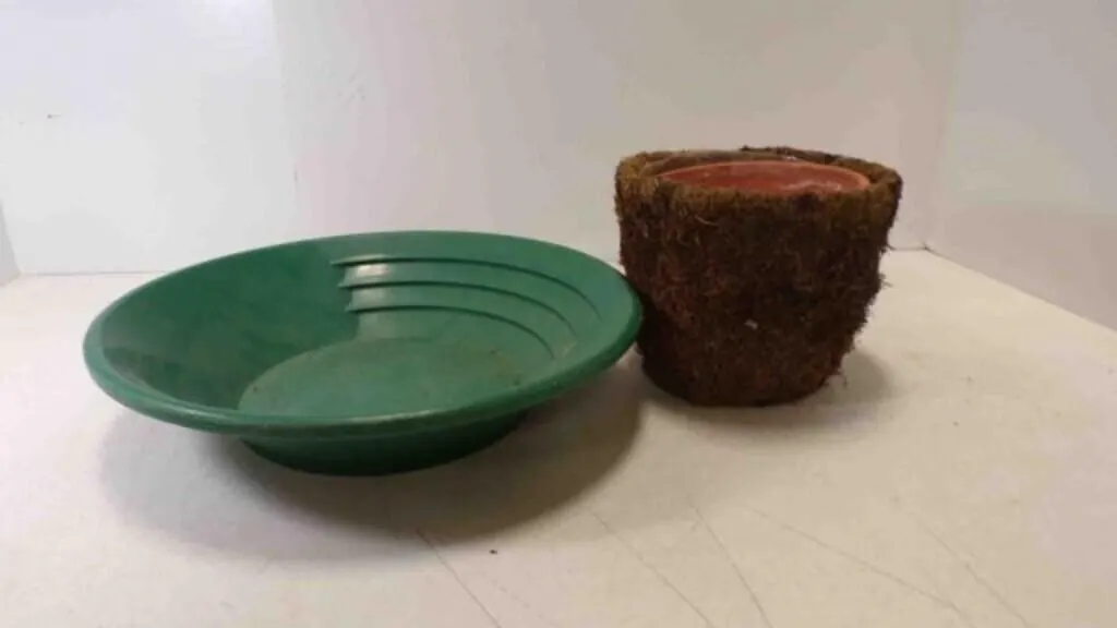 Gold Panning Super Pan & Moss Covered Terra Cotta