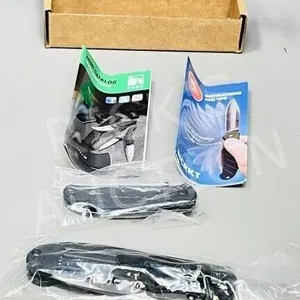 New- 2 CRKT Ignitor & Pazoda folder knives