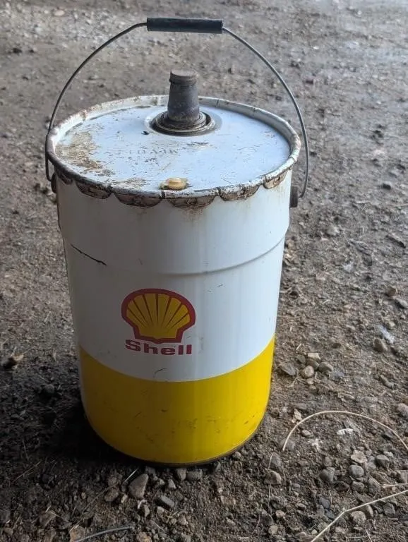 Vintage Shell Oil 5 Gallon Pail- Empty