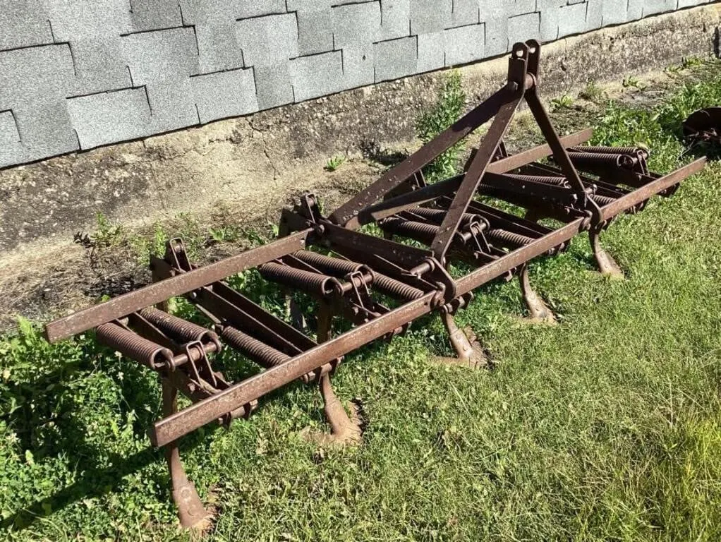 Ferguson 3ph 7 ft cultivator with shovels