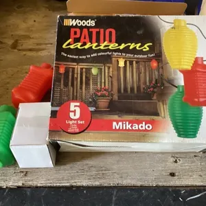 New patio light set