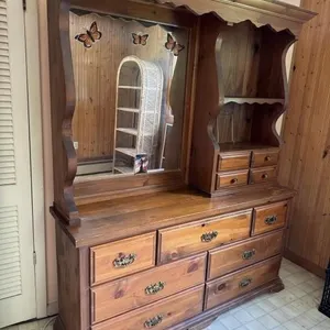 Full Size Bed & Dresser