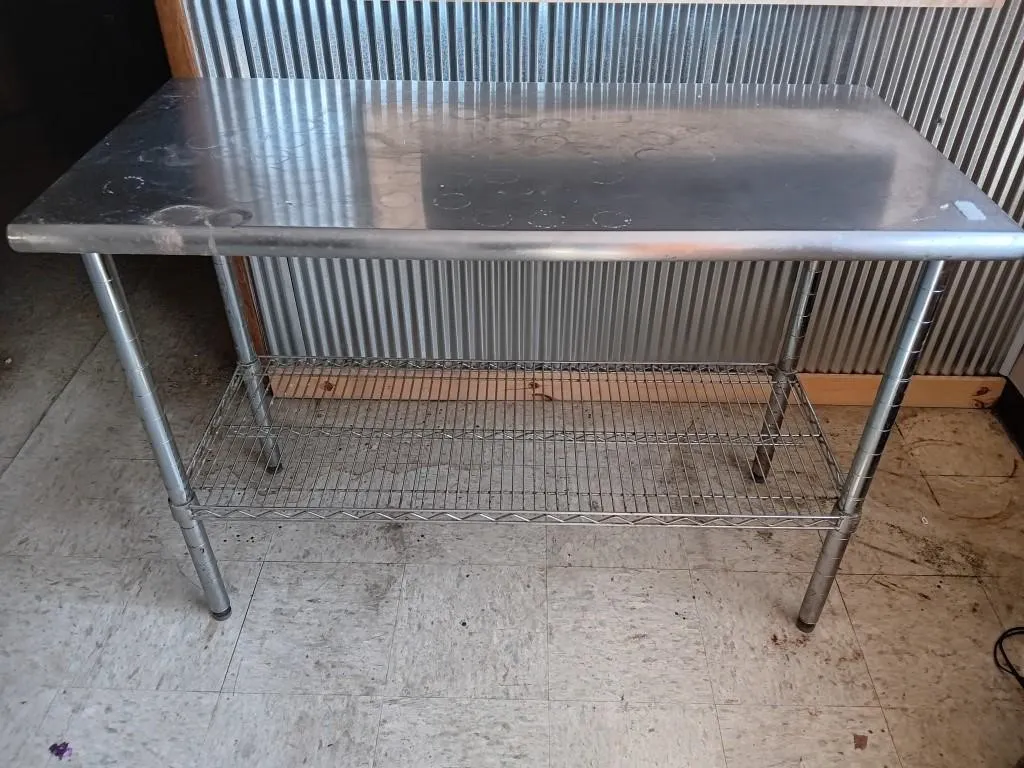 Stainless top utility table with bottom