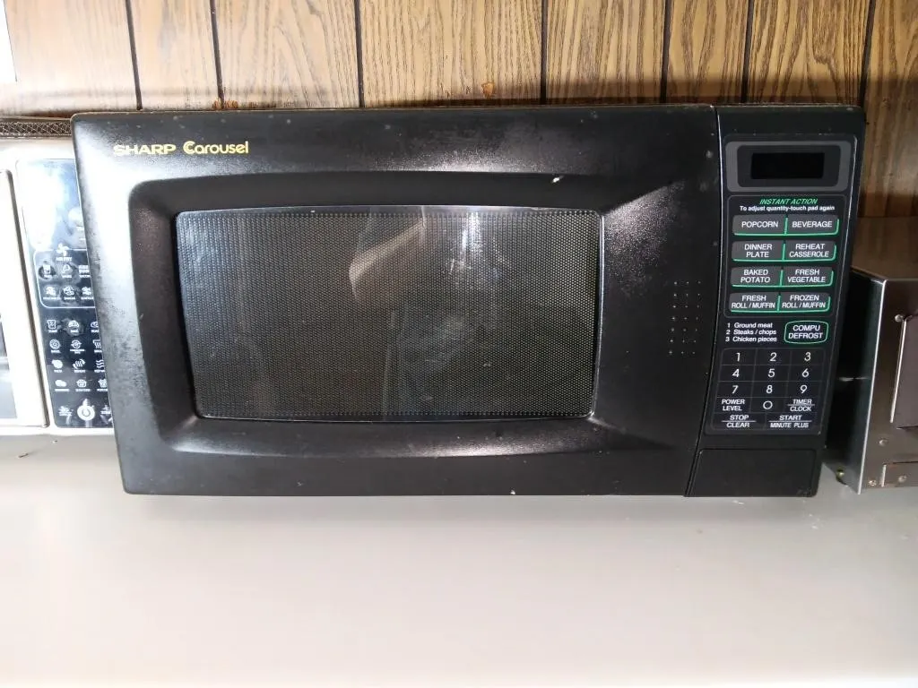 Sharp Carousel Microwave.