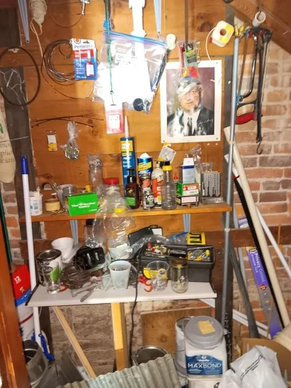 Contents Of Closet. Handy Man's Special. Buyer
