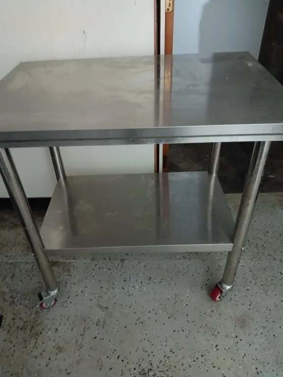 Rolling make table approximately 35.5x23.5x34