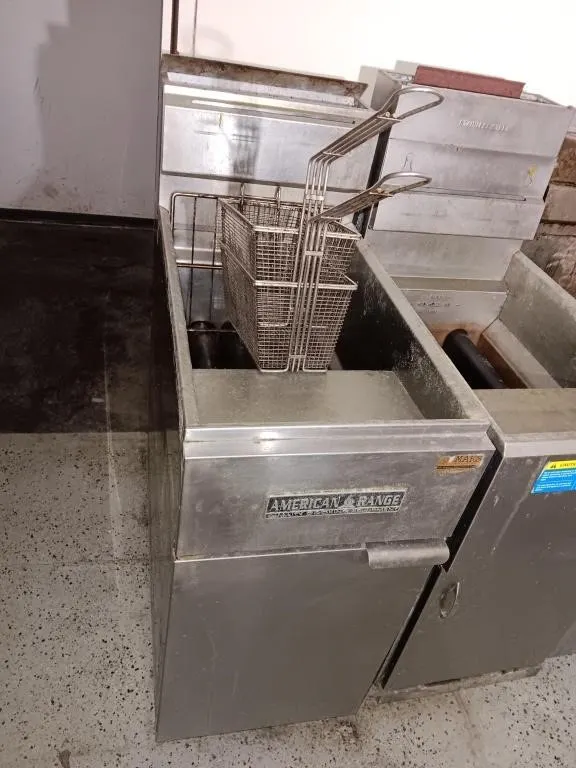 American Range Fryer With Baskets.