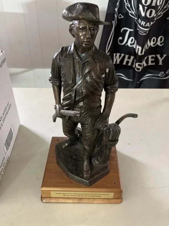 Concord Minute Man desktop sculpture. Replica of