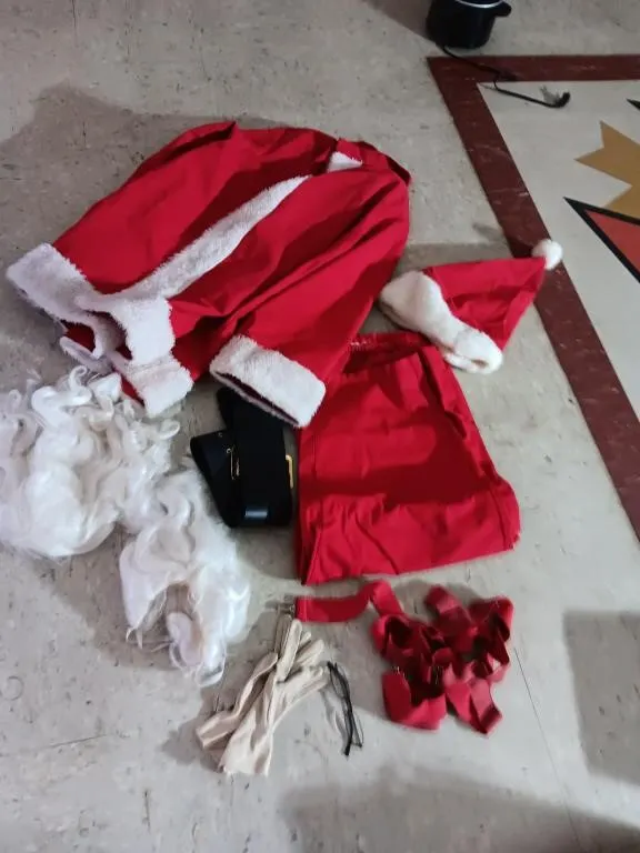 Santa suit no size