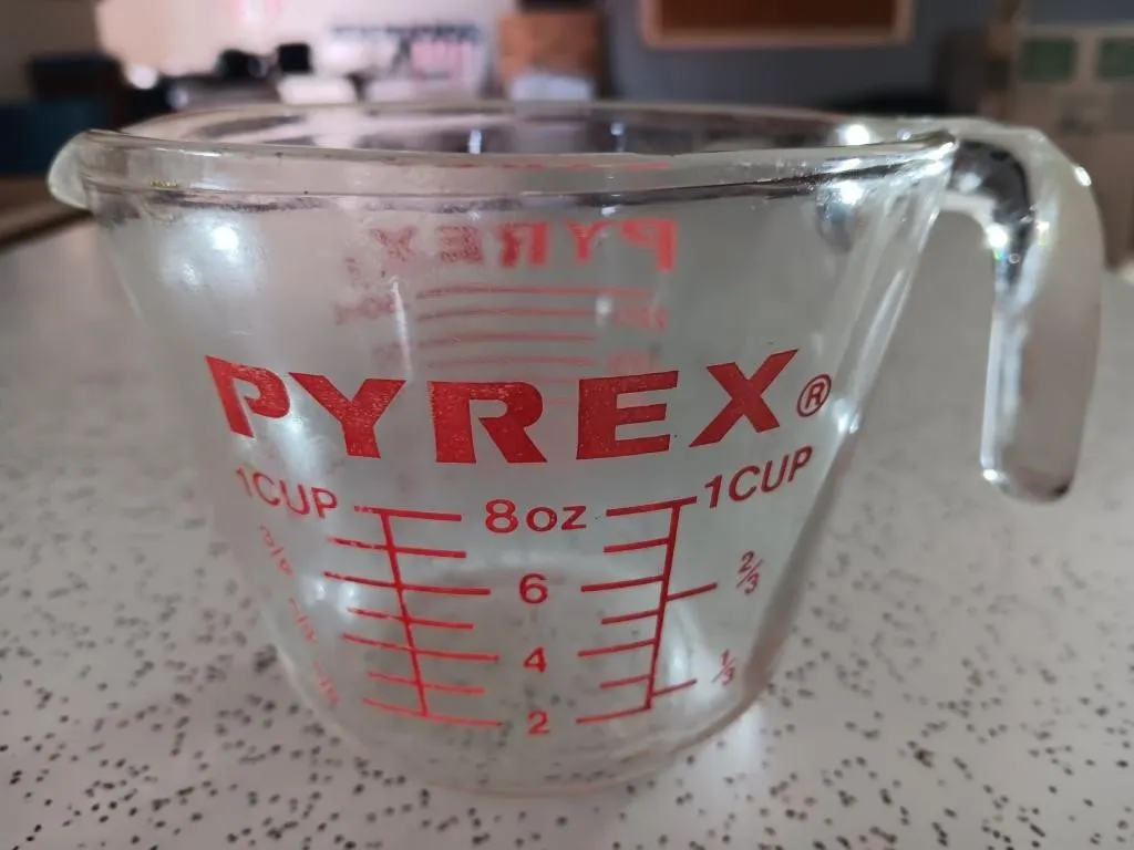 Pyrex/Anchor Hocking glass measuring cups,