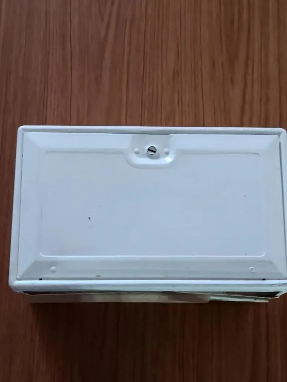 Vintage paper towel dispenser. 12.5in. x 7.5in. x