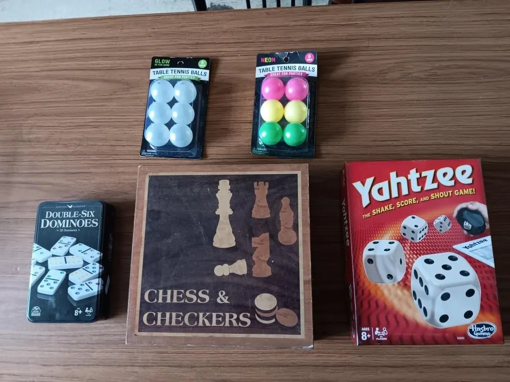 Vintage chess set, Yahtzee, dominoes and two
