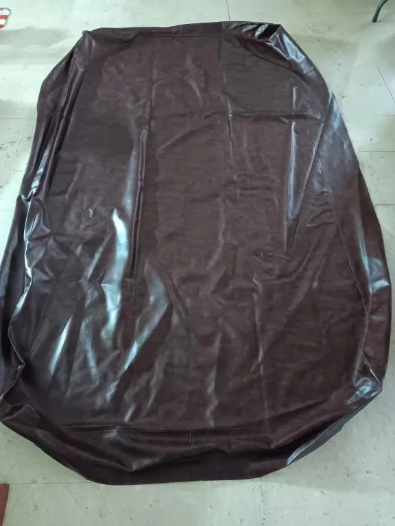 Pool table cover.
Measurements. Approx.