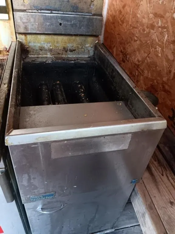 Pitch Frialaton Fryer. Untested