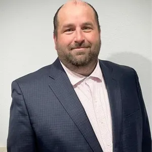 Meet the Auctioneer - Bill