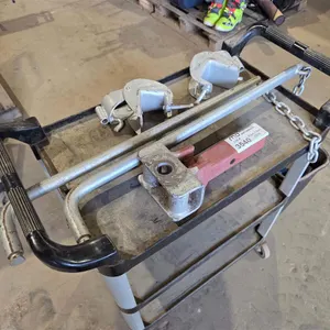 Stabilizing Hitch
 UNRESERVED