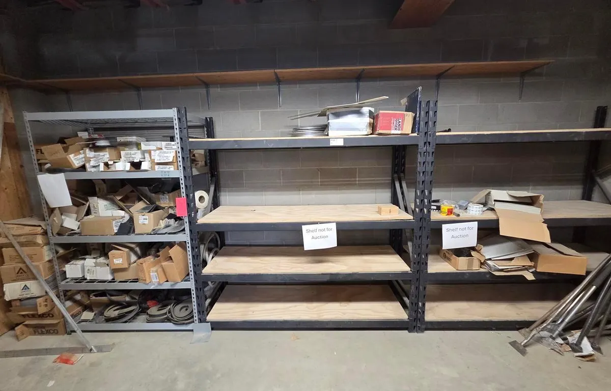 Assorted Flooring & Industrial Supplies
UNRESERVED