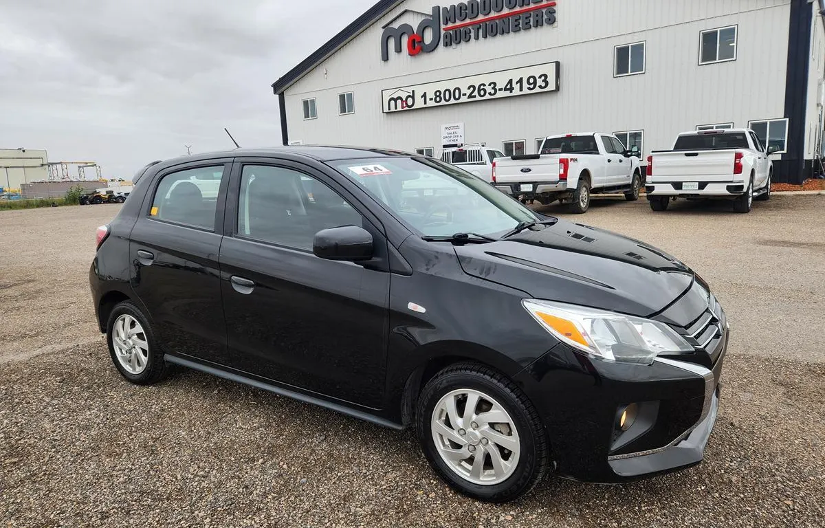 2022 Mitsubishi Mirage ES Car