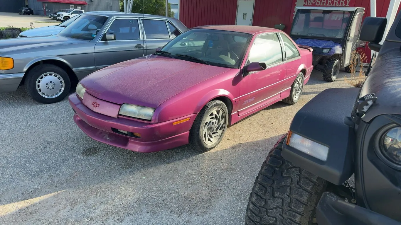 1995 Chevrolet Beretta Z26 2-Door – V6 Auto, 217,019 KM, Starts & Runs