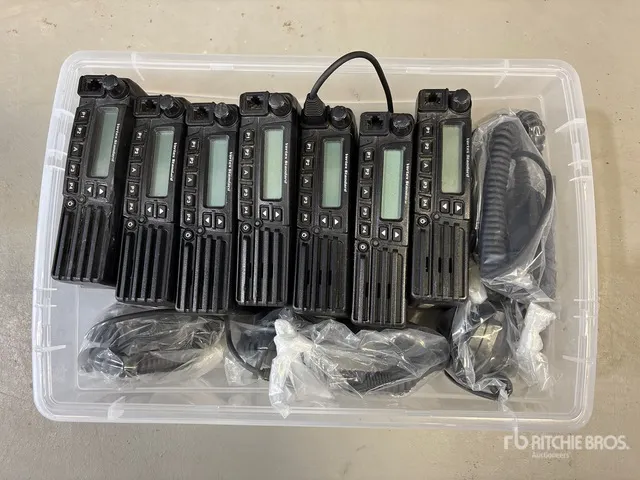 Quantity of (7) Vertex VX-4204-0-50 50 Watt, 501 Channel VHF Truck Radios