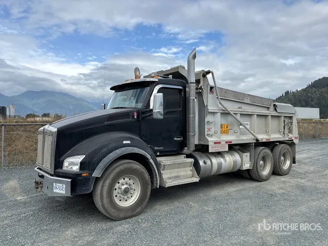 2019 Kenworth T880 6x4 Transfer T/A Dump Truck