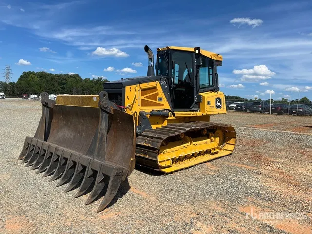 2023 John Deere 700L LGP Crawler Dozer