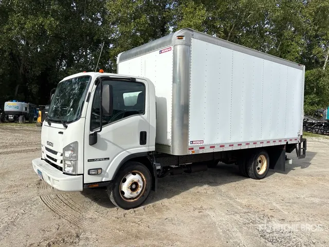 2016 Isuzu NPR 4x2 Van Truck