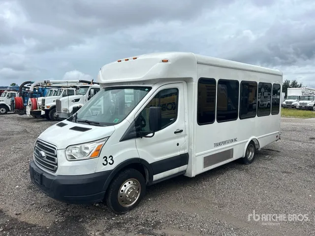 2019 Ford Transit T-350 4x2 5-Seat Mini Bus