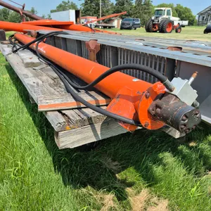 BRANDT 15' HYDRAULIC PENCIL AUGER