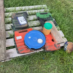 8 - TRACTOR WEIGHTS